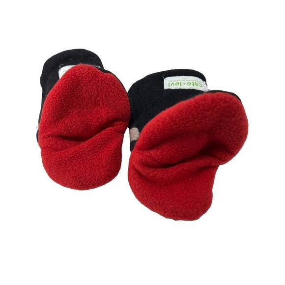 Cate and Levi Handmade in Canada Toddler Pirate Mittens Set Puppet Infant Baby - Picture 2 of 3